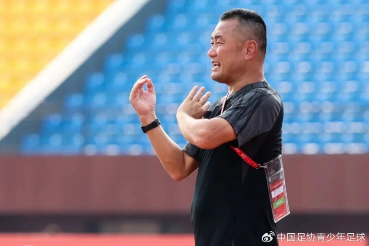  上村健一：青少年階段中國孩子身體有優(yōu)勢 但不能只注重身體培養