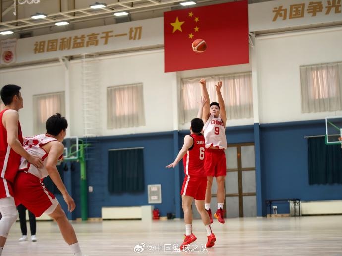  對抗訓練繼續！中國男籃最新訓練圖集新鮮出爐