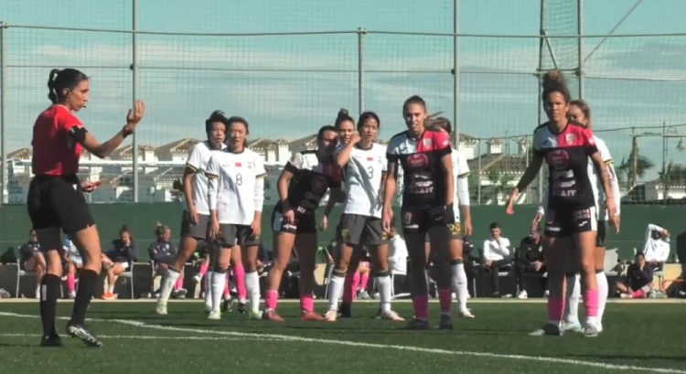  唐佳麗梅開(kāi)二度、邵子欽破門(mén)，中國女足3-2擊敗Alhama俱樂(lè )部女足
