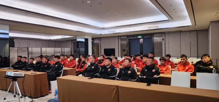  遼寧省體育局召開(kāi)賽風(fēng)賽紀會(huì )議，遼寧鐵人全隊通過(guò)視頻全程參會(huì )