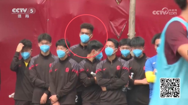  無(wú)緣U17國足名單，張洪福隨恒大足校觀(guān)摩國少隊訓練