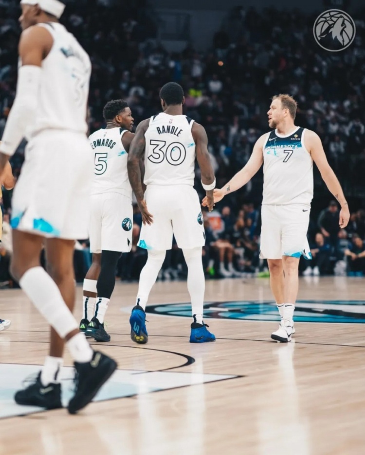  拿0分的NBA首發(fā)，所有人都為他叫好