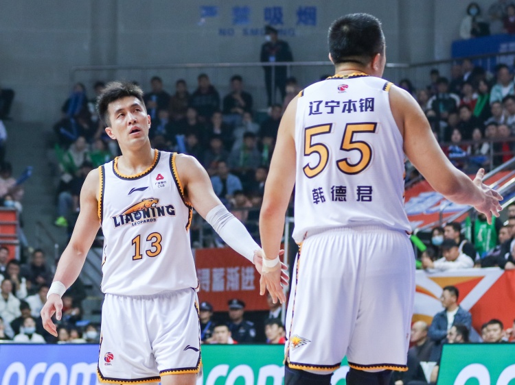  里程碑！韓德君8625分追平郭艾倫 并列遼籃隊史得分王