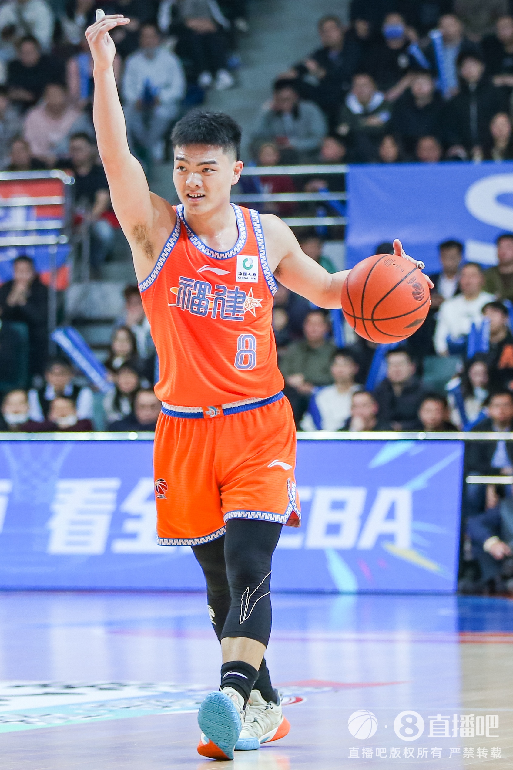  高效替補！黎伊揚11投7中貢獻17分2板4助3斷
