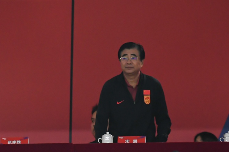  北青體育：宋凱、許基仁探班U20國青，將全程陪伴征戰U20亞洲杯