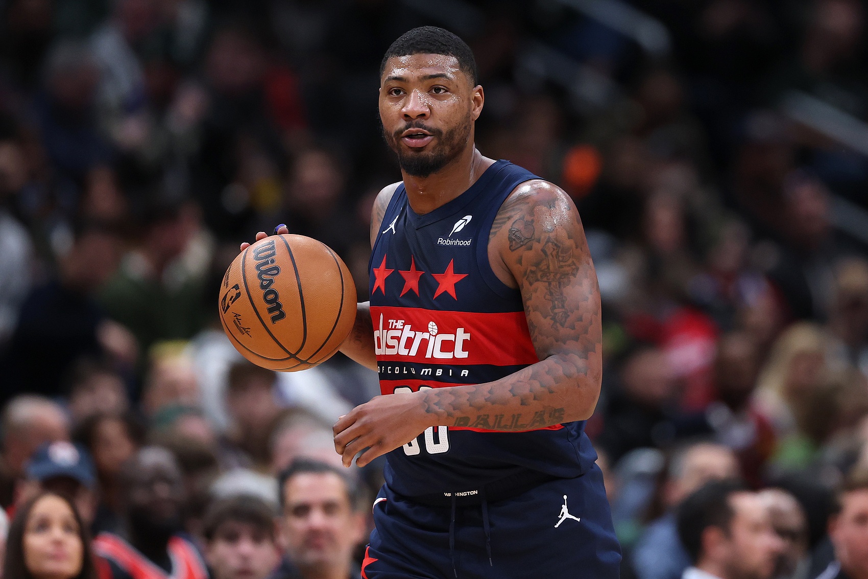  DPOY！斯瑪特6投4中得10分2助1斷 末節造犯規+切球改變局勢
